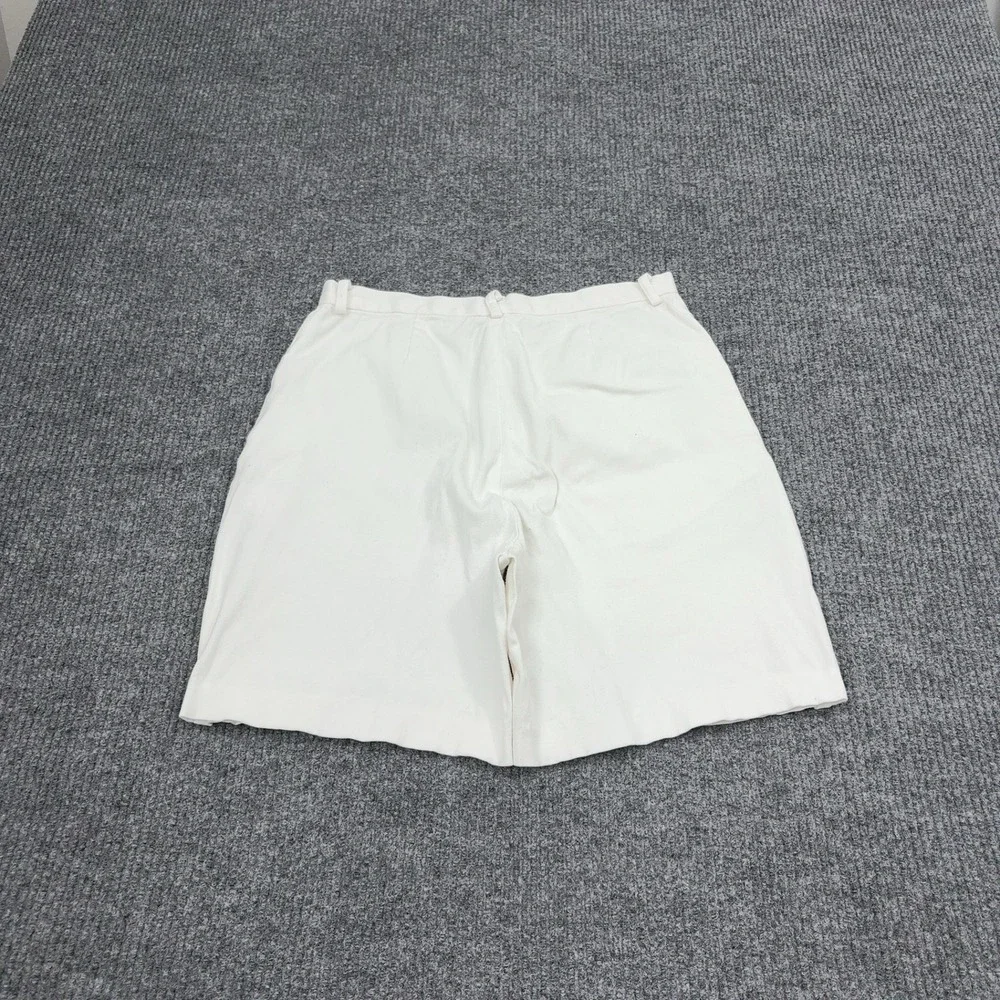 Vintage Cambridge Clothing Co Shorts Womens 12 White Cotton Lycra High Rise Prep